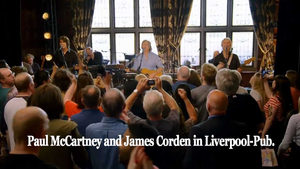 Paul McCartney überrascht Pub-Besucher in Liverpool