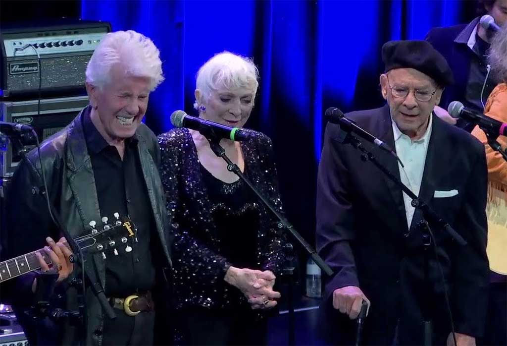 Graham Nash, Judy Collins and Art Garfunkel – „Imagine“ – 43. jährliches John Lennon Tribute