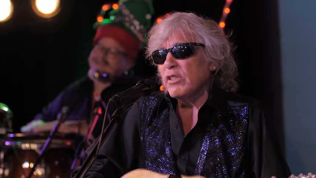 José Feliciano singt „Feliz Navidad“